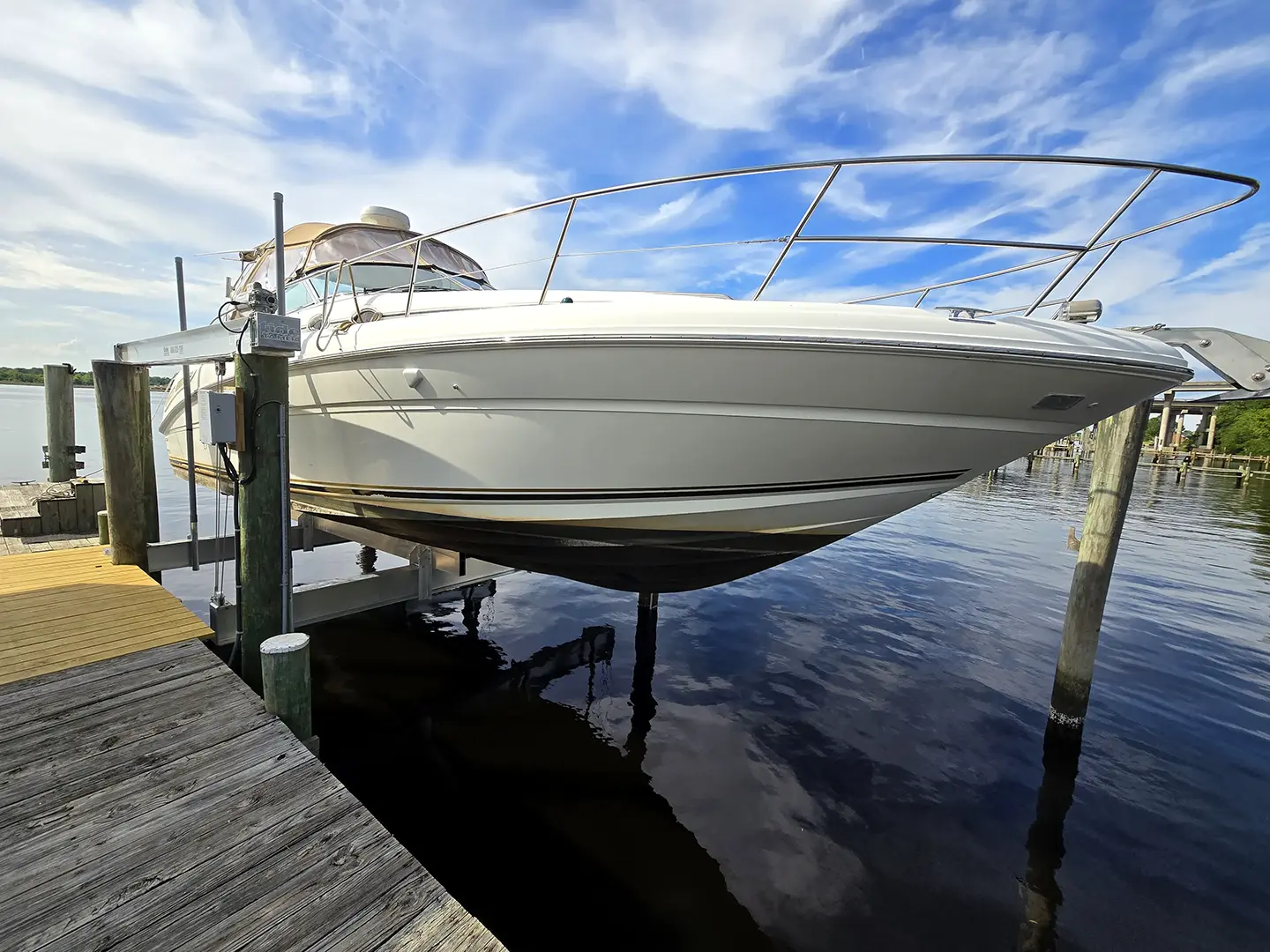 Tide Tamer Boat 24,000 lb Lift on Trent River