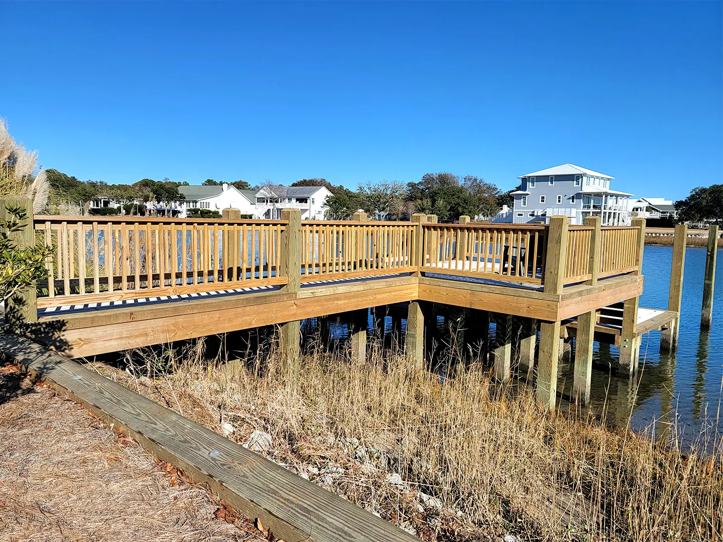 Two Level Dock with a View 32 Two Level Cape Carteret Hog Slat Dock with Spectular View of Bogue Sound