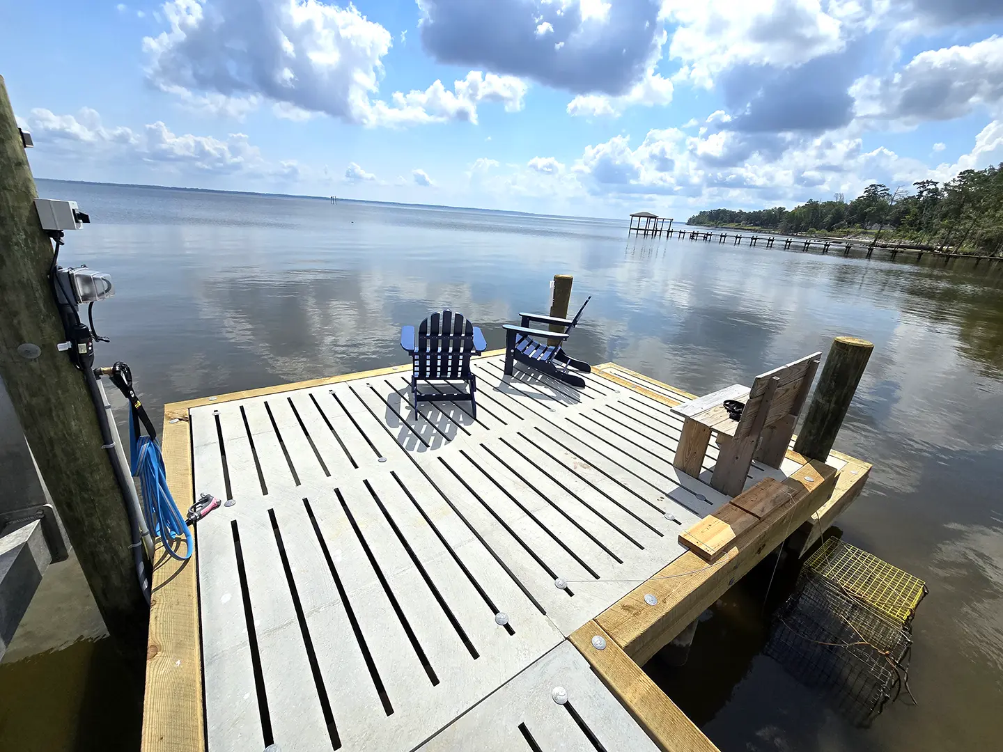 Hog Slat Boating & Fishing Dock on Neuse River