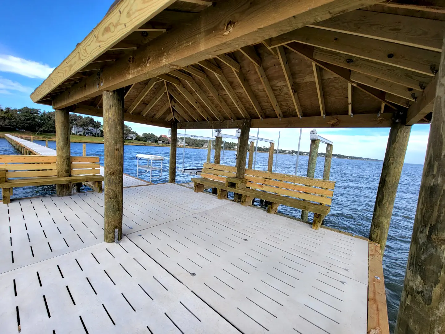 400' Dock with Boat Lifts 63 400' Hog Slat Dock with Boat Lifts on Bogue Sound in Newport