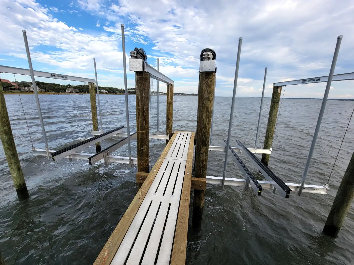 400' Dock with Boat Lifts 61 400' Hog Slat Dock with Boat Lifts on Bogue Sound in Newport