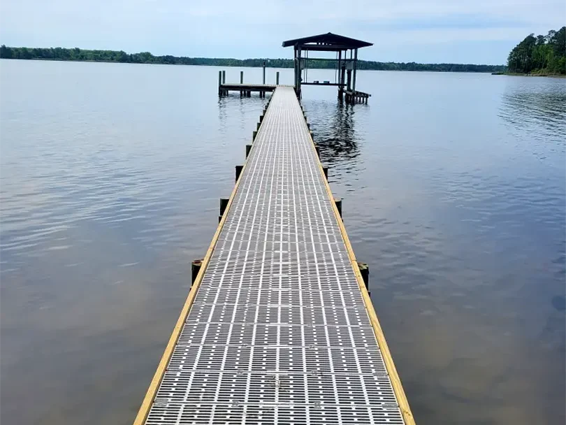 Thruflow Dock on Pamlico 46 Thruflow Decking Dock on Pamlico River